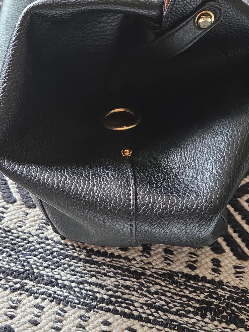 Sondra Roberts Squared Tote, with handles and straps, Gold Hardware, NEW! - Picture 6 of 12